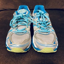 Tênis de corrida feminino Asics Gel Nimbus 16 tamanho 7.5 MÉDIO prata azul limão 39, usado comprar usado  Enviando para Brazil