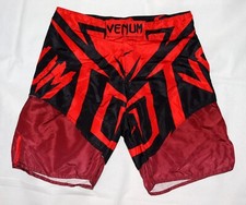 Pantaloncini venum uomo usato  Spedire a Italy