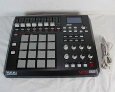 Akai professional mpd32 for sale  USA