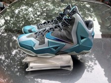 Nike lebron men for sale  Brooklyn