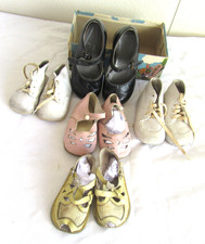 Usado, Lote de Sapatos de Bebê Vintage - 5 Pares, 1 Caixa -Junior Deb por Pied Piper -Wee Walker comprar usado  Enviando para Brazil