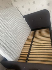 Lits, matelas d'occasion Lits, matelas d'occasion Tinqueux