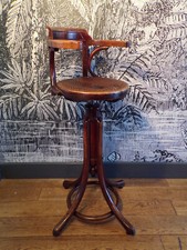 Ancien fauteuil coiffeur d'occasion  Champigneulles
