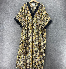 Winlar dress women for sale  Saint Louis
