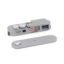 Leica steel grey d'occasion  Expédié en Belgium
