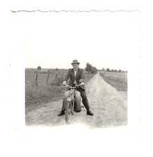 Man moped country. d'occasion  Expédié en Belgium