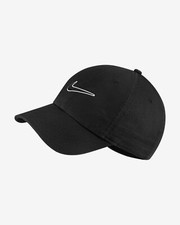 Nike cappellino sportswear usato  Lauria