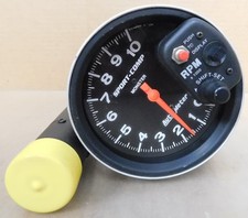 Usado, Medidor automático 3904 10.000 RPM Monster Shift-Lite Tach, 5" diâmetro, anólogo, eleito, com perfeito estado comprar usado  Enviando para Brazil