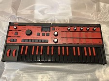 Korg microkorg red d'occasion  Expédié en Belgium