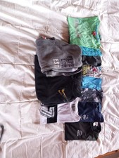 Lot vêtements garçon d'occasion Lot vêtements garçon d'occasion  Castillon-en-Couserans