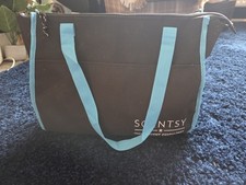 Large scentsy consultant for sale  BARTON-UPON-HUMBER