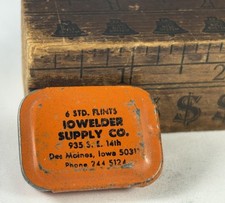 ANTIGO SOLDADOR IOWA SUPPLY CO DES MOINES IOWA ADVETISING CAIXA DE LATA IO SOLDAGEM EUA, usado comprar usado  Enviando para Brazil