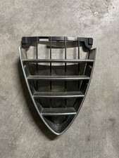 Originale grille calandre d'occasion  Orvault
