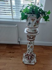 Jardiniere stand matching for sale  WELLING