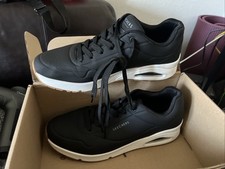 Sketchers street los for sale  LONDON