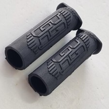 Handlebar grips set for sale  BRIDPORT