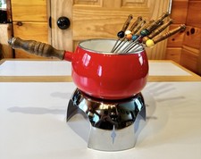 Conjunto de panela de fondue vermelha vintage década de 1960 8 bases de aço inoxidável e garfos alças de madeira Japão comprar usado  Enviando para Brazil