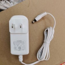 Adaptador de alimentação de comutação RD1201500-C55-81GB 12V 1.5A carregador carregador de energia comprar usado  Enviando para Brazil