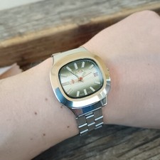 Orologio meccanico vintage usato  Somma Vesuviana