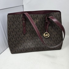 Michael kors medium d'occasion  Expédié en Belgium