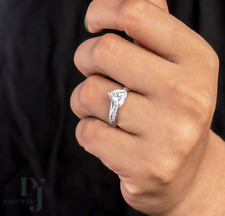 Trillion cut moissanite for sale  Jamaica