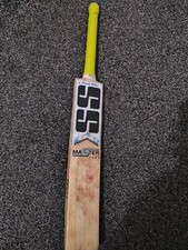 Master 5000 cricket for sale  SOUTHAMPTON