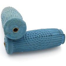 Poignées vélo ancienne d'occasion Poignées vélo ancienne d'occasion  Mer