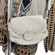 Bolsa tiracolo Marc by Marc Jacobs couro pebbled cor bege veja fotos , usado comprar usado  Enviando para Brazil