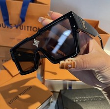 Óculos de sol Louis Vuitton Cyclone, usado comprar usado  Enviando para Brazil