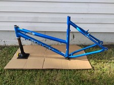 quadro giant 26 comprar usado  Enviando para Brazil