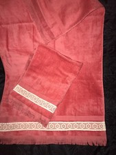 Pair beauriful soft for sale Pair beauriful soft for sale  CHELMSFORD