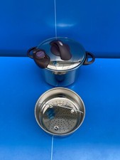 Grosse cocotte minute d'occasion  Molinet