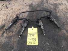 0445110252 iniettore diesel usato  Italia