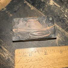 Bloco de impressão espada na mesa, recipiente ótimos detalhes. Face de cobre comprar usado  Enviando para Brazil