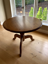 round pine pedestal table for sale  GERRARDS CROSS