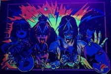 Awesome official kiss for sale  Grapevine