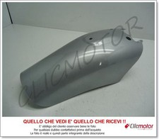 Parafango anteriore grigio usato Parafango anteriore grigio usato  Italia