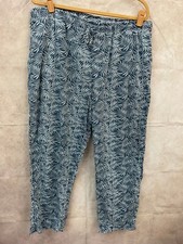 Amazon essentials men for sale  East Brunswick