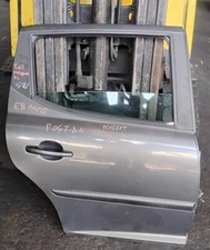 Portiera posteriore destra usato  Genova