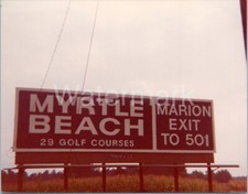 Placa de outdoor vintage 1977 Myrtle Beach 29 campos de golfe Marion saída foto SC, usado comprar usado Placa de outdoor vintage 1977 Myrtle Beach 29 campos de golfe Marion saída foto SC, usado comprar usado  Enviando para Brazil