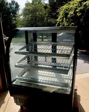 True curved glass for sale  Chadds Ford