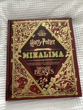 The Magic of: Celebrating the Graphic Design Studio Behind the Harry Potter & Fa comprar usado  Enviando para Brazil
