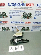 Serratura porta posteriore usato  Gioia Tauro