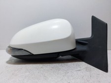 2016 toyota aqua d'occasion  Expédié en France