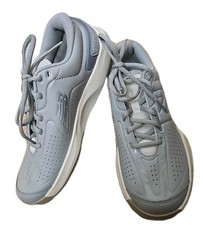 Tênis esportivo New Balance unissex 696 V5 quadra dura cinza/branco WCH696G5 comprar usado  Enviando para Brazil
