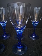 Lot élégants verres d'occasion  Verquin