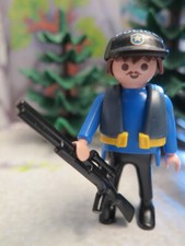 Policier tireur élite d'occasion  Viarmes