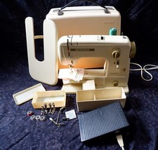 Bernina 707 machine d'occasion  Blotzheim