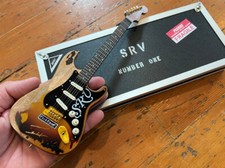 Mini guitar and d'occasion  Expédié en Belgium