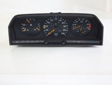 Cuadro de instrumentos Mercedes 190 W201 1.8 80 kW 109 HP gasoline 87830 comprar usado  Enviando para Brazil